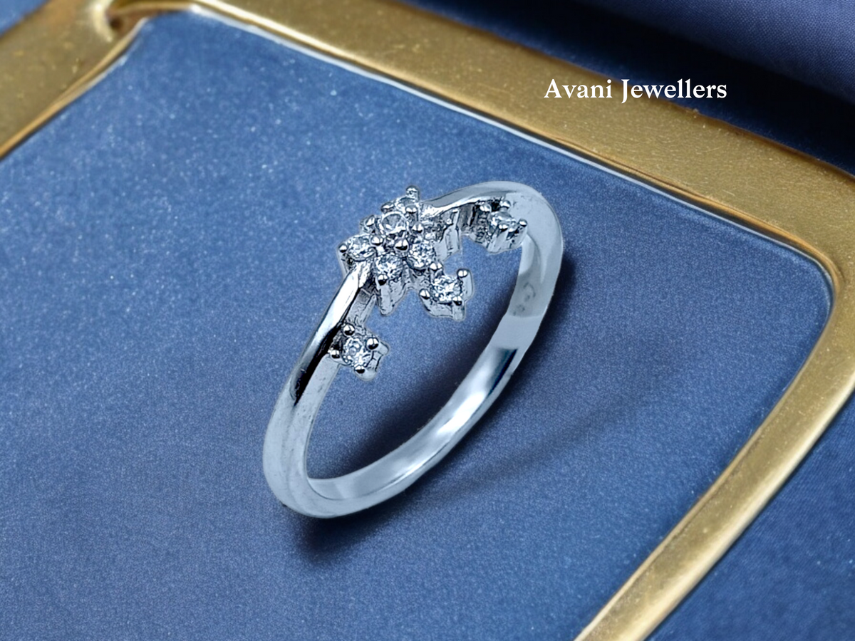 Silver Ladies Fancy Ring