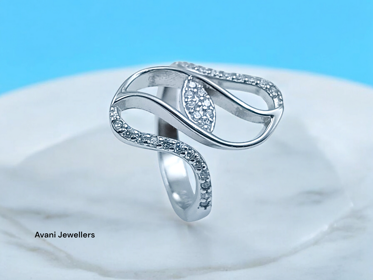 Silver Ladies Fancy Ring